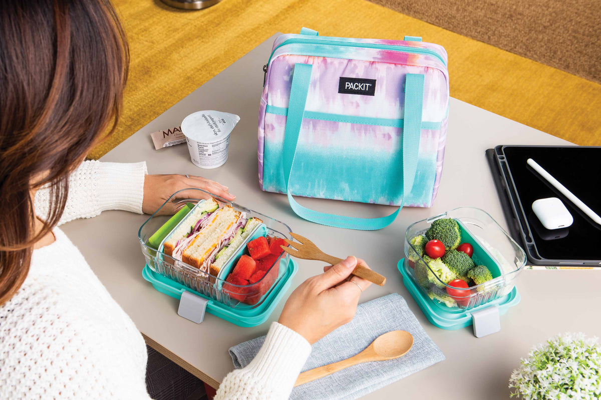 freezable-hampton-lunch-bag-c6 2022_Lifestyle_Hampton-Lunch-Bag_Tie-Dye-Sorbet_02_Lores_718dd725-efea-42d0-9ebf-1660f0dafb34.jpg