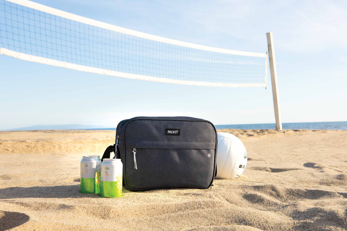 freezable-zuma-15-can-cooler-e5 2022_Lifestyle_Zuma-15-Can-Cooler_City-Charcoal_Lores.jpg