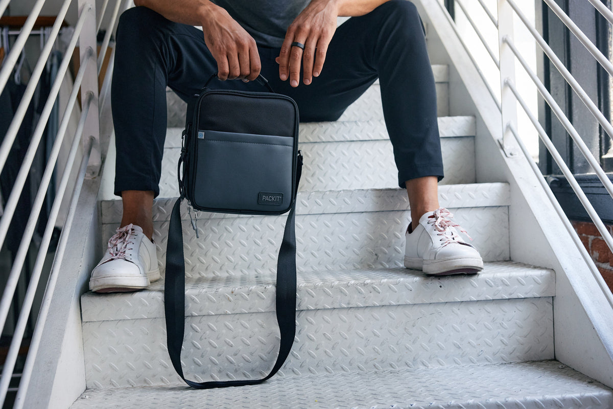 freezable-upright-lunch-box-u7 freezable-upright-lunch-box-black-gray-lifestyle-model-bag-only.jpg