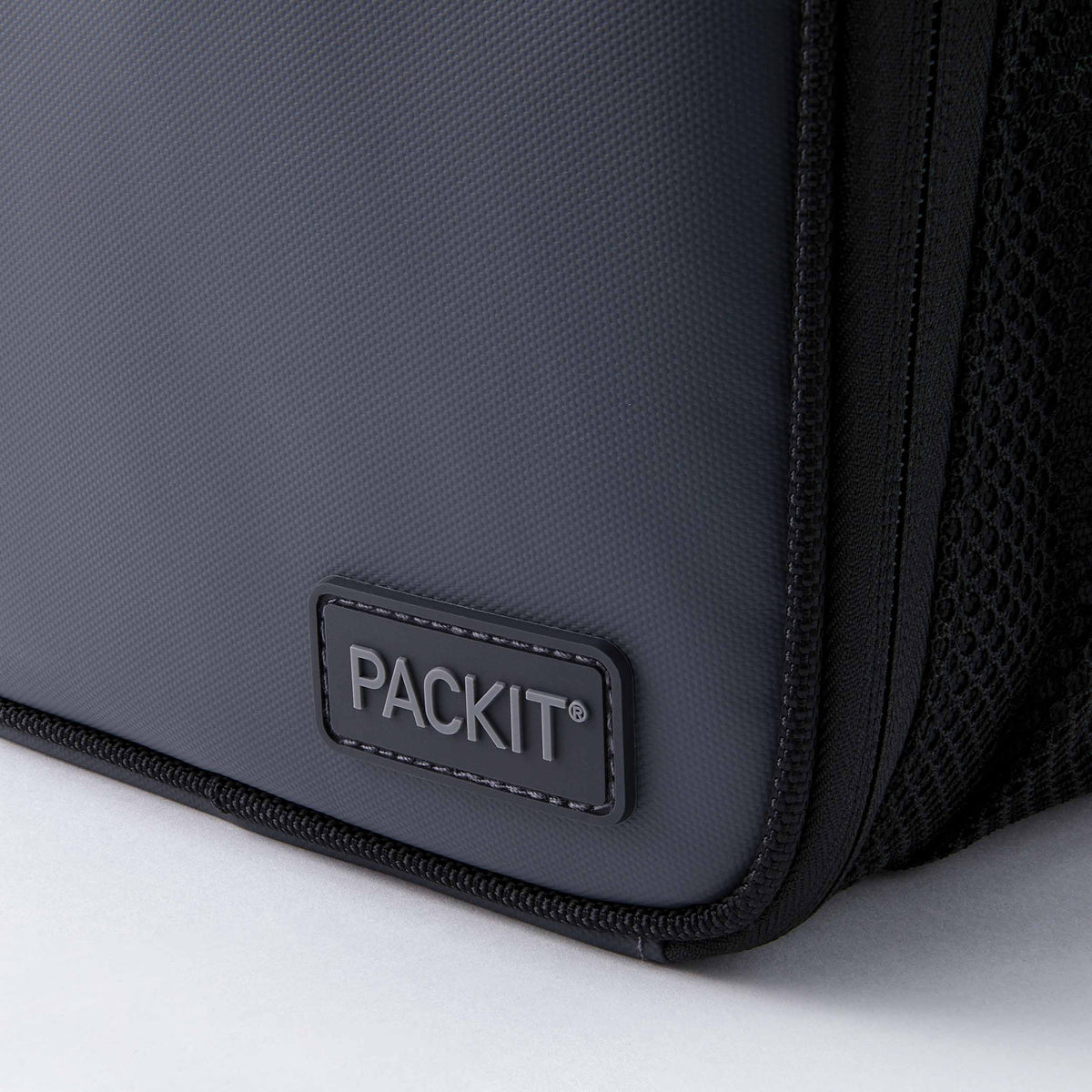 freezable-upright-lunch-box-u7 freezable-upright-lunch-box-black-gray-zoom-logo.jpg