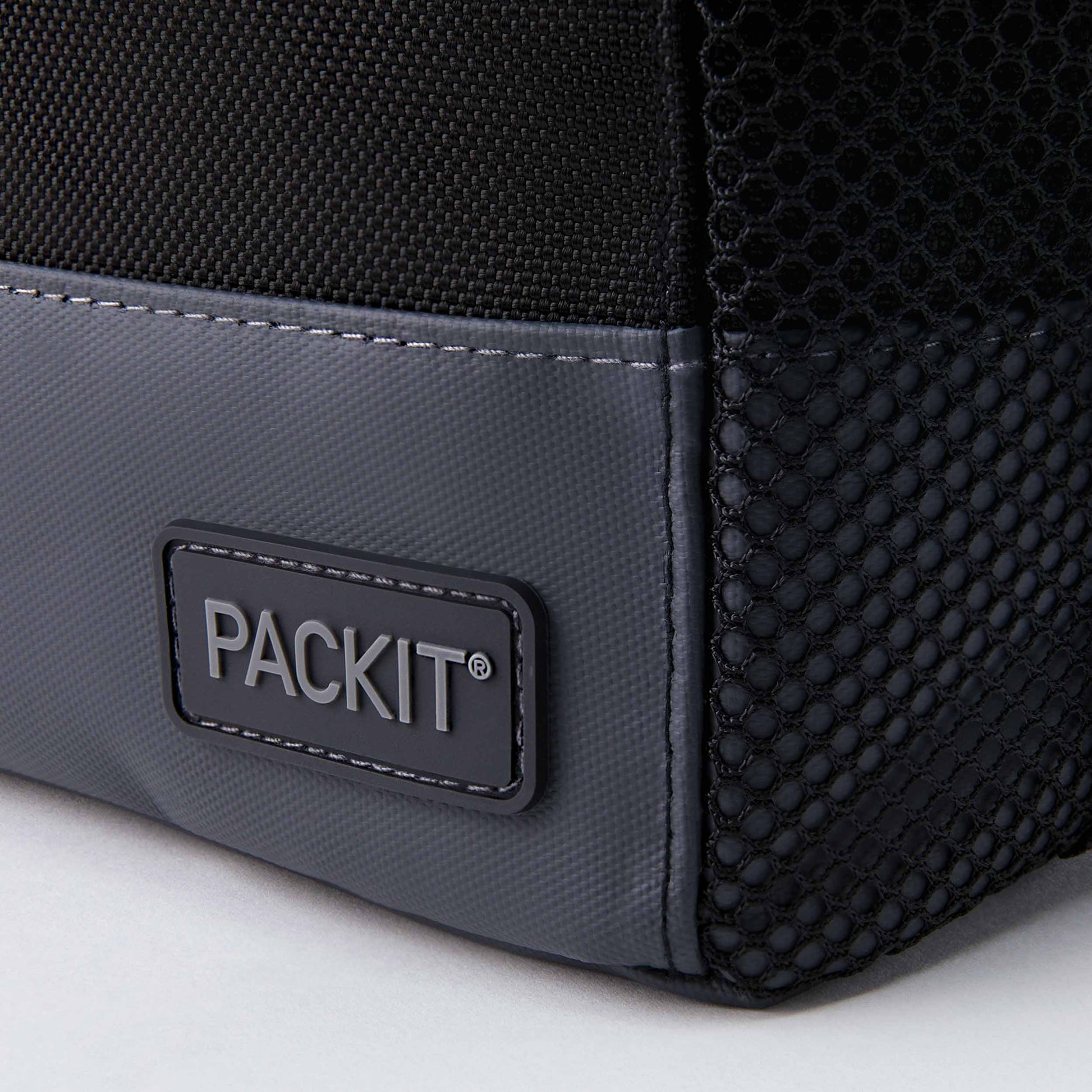 freezable-lunch-pail-r4 freezable-upright-lunch-pail-black-gray-zoom-logo.jpg