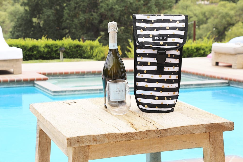 freezable-wine-bag-v3 freezable-wine-bag-celebration-dot-lifestyle-pool.jpg