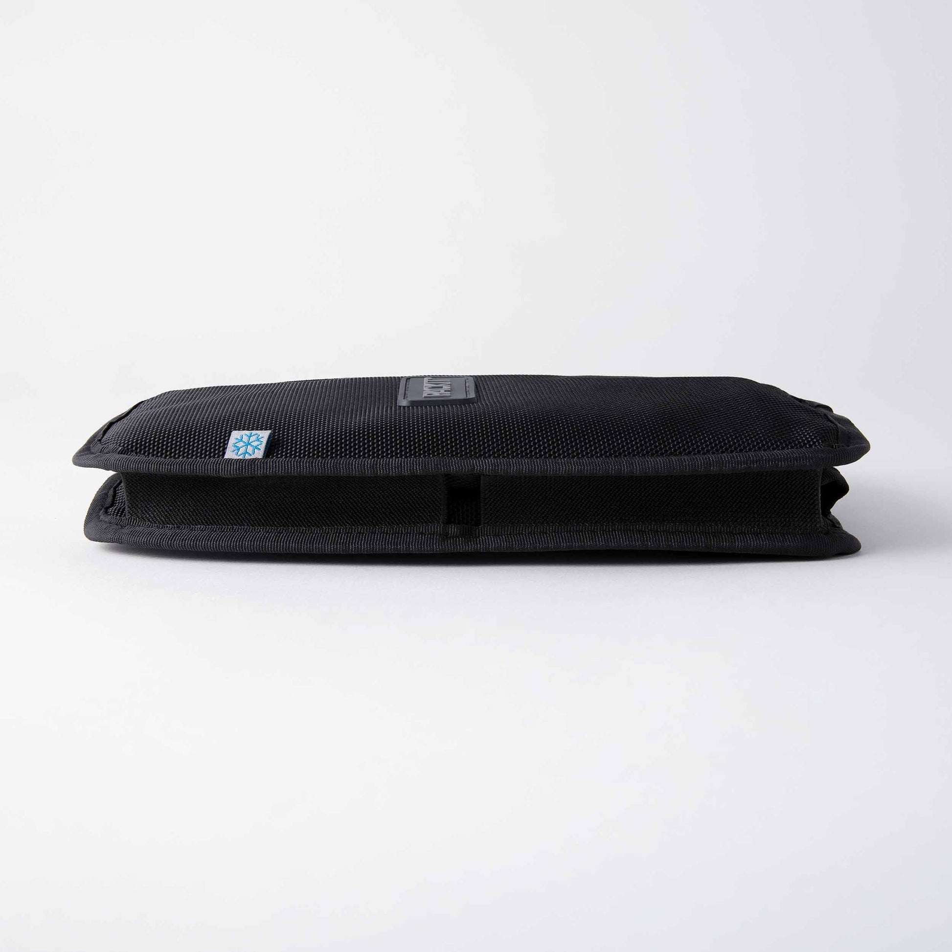 freezable-wine-cooler-j8 freezable-wine-cooler-black-flat.jpg